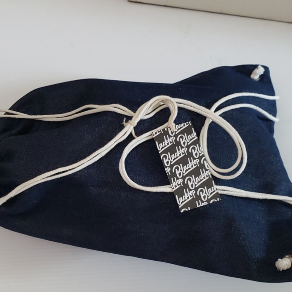 Drawstring backpack - Picture 3 of 5